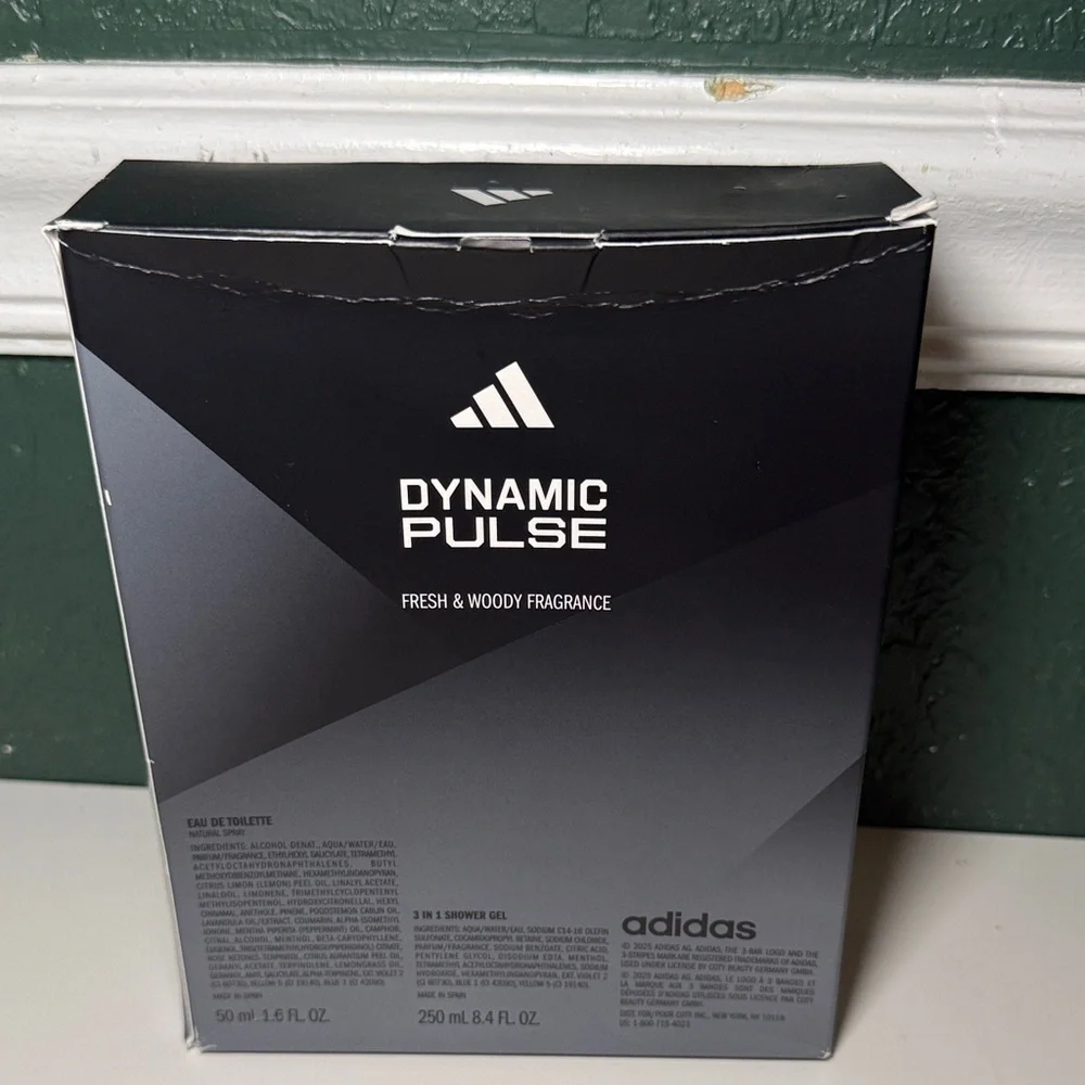 NEW! Adidas Dynamic Pulse Men's Grooming Set - Picture 3 of 5